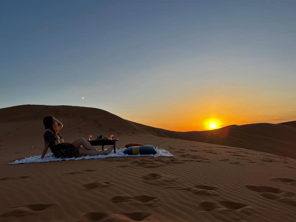 Merzouga Luxury Traditional Camp Екстериор снимка